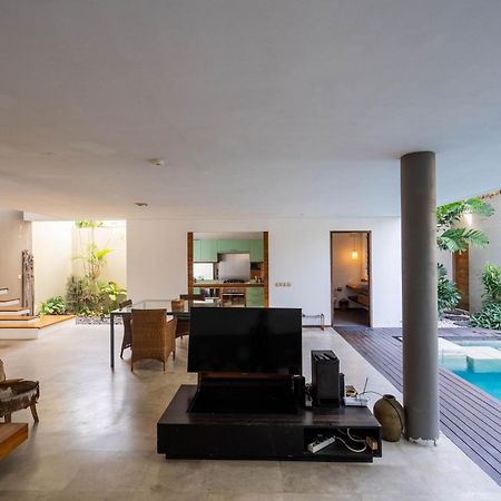 Villa Athena Seminyak  Exterior photo